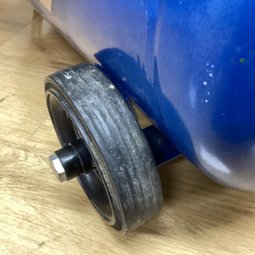 【中古】アネスト岩田 FX6601 オイルフリーコンプレッサー 充填時間約3分20秒 ※商品説明欄必読※ 【202】