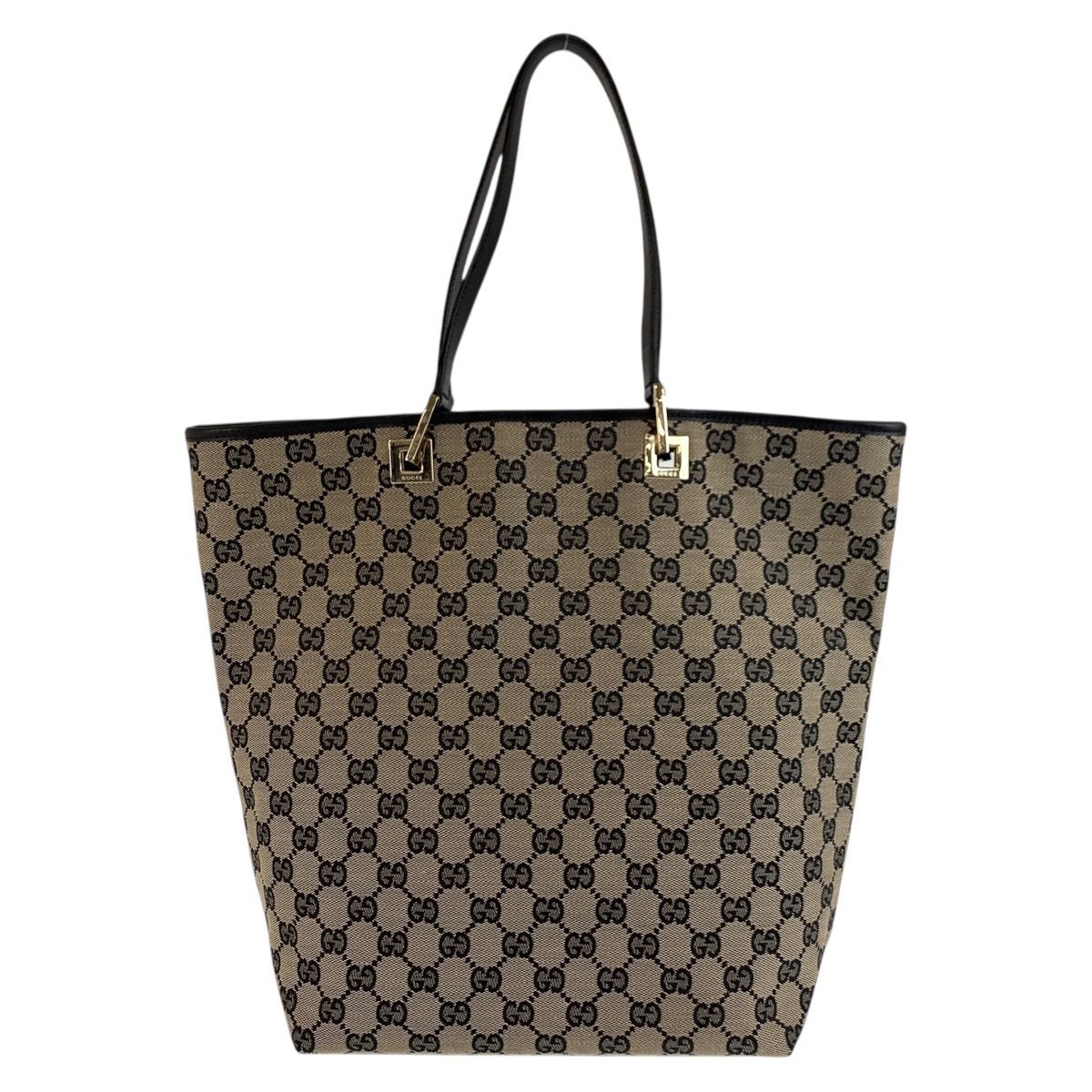 美品 GUCCI グッチ ブラック 黒 ゴールド金具 GGキャンバス/レザー 002
