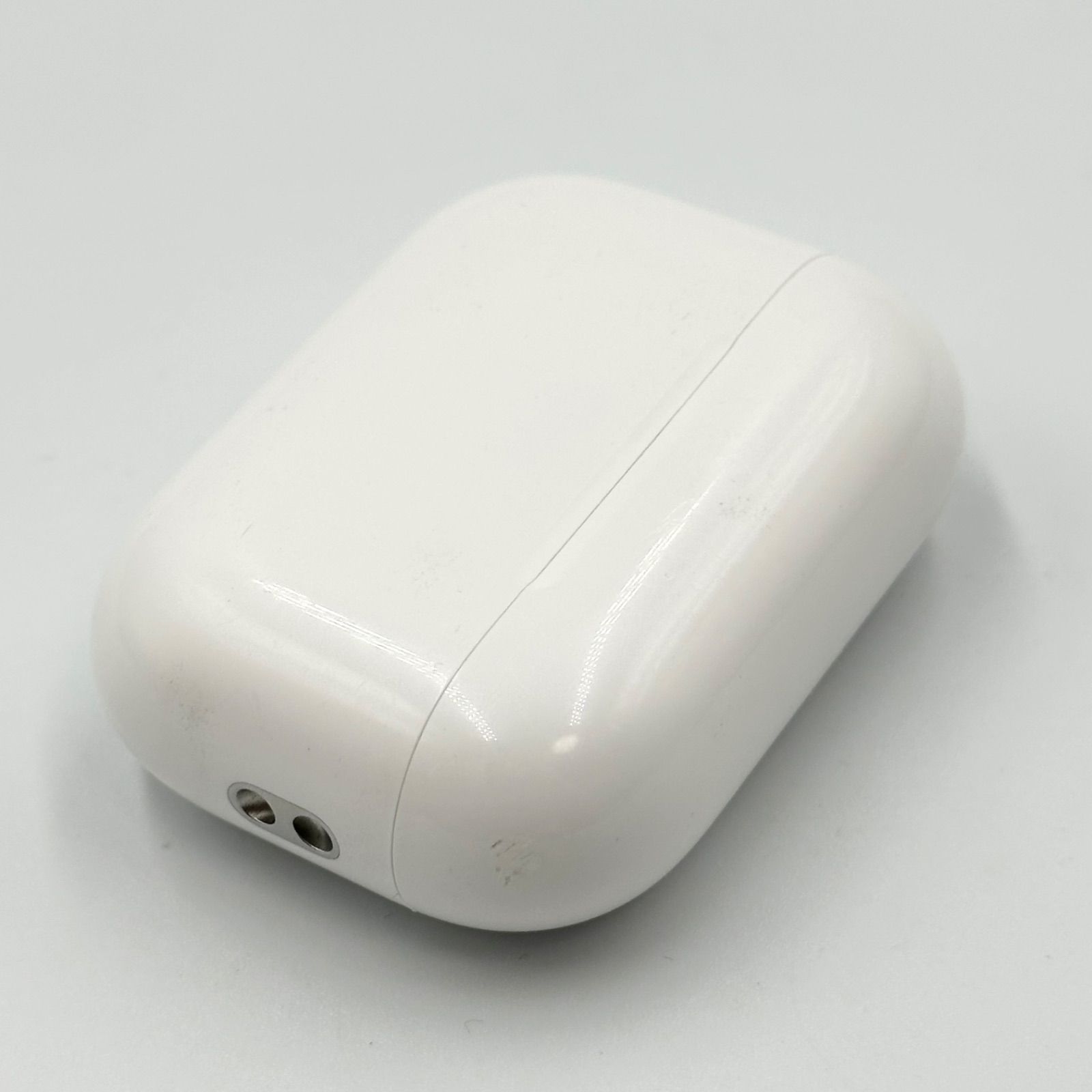 美品　Apple AirPods Pro 第3世代 充電ケース A3122 11 Apple AirPods Pro 第3世代 充電ケースのみ A3122 正規品【24時間以内