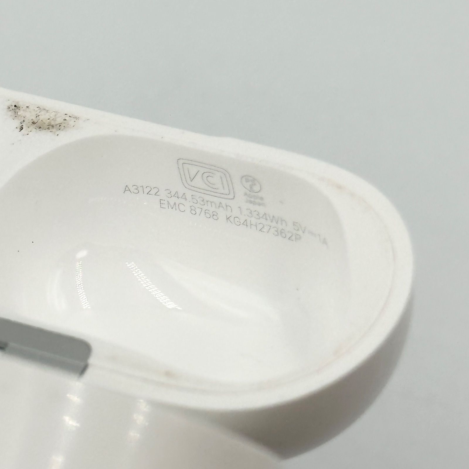 Apple AirPods Pro 第3世代 充電ケースのみ A3122 正規品【24時間以内