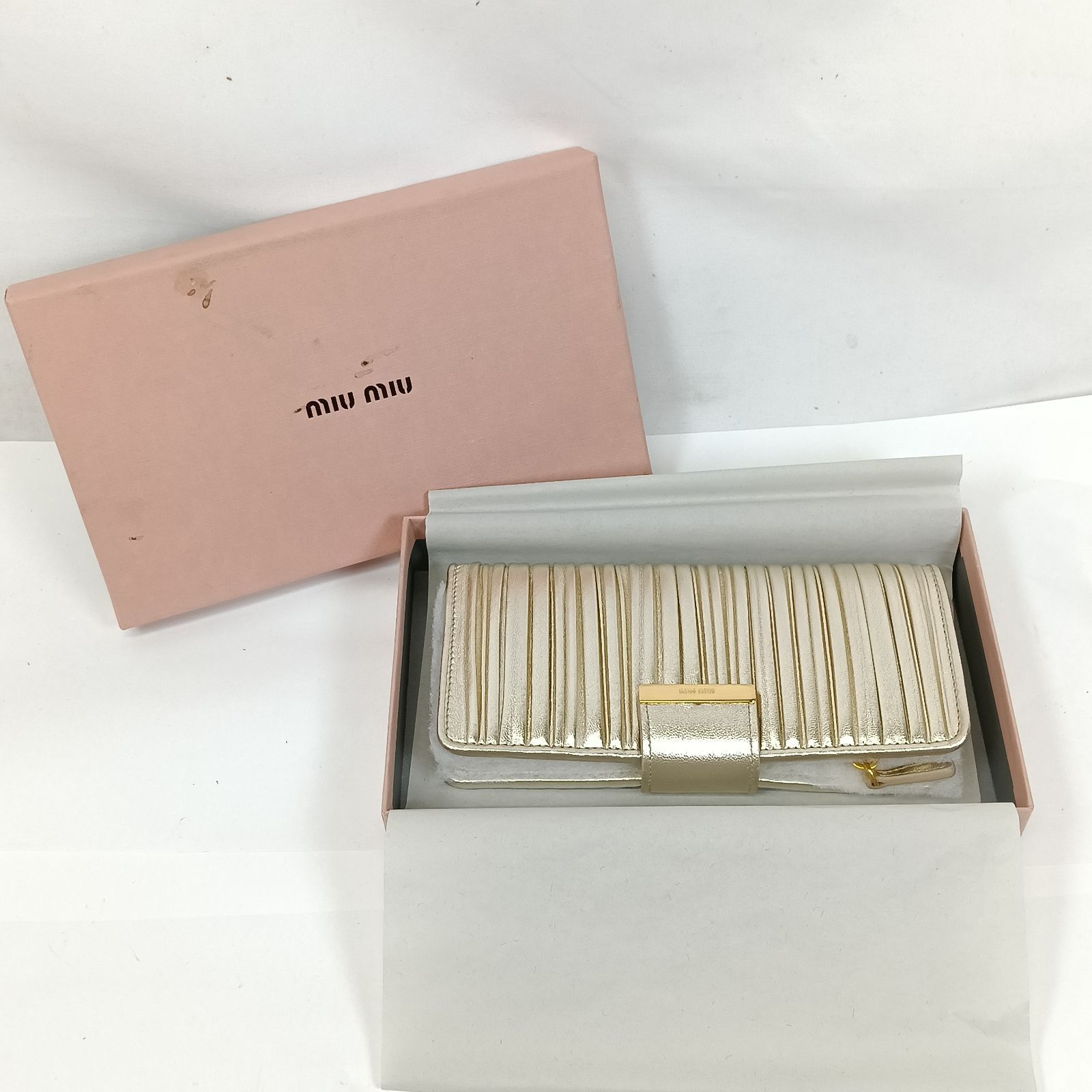 【箱付】ミュウミュウ miumiu 長財布 5M1107 ナッパプリセ プラティーノ