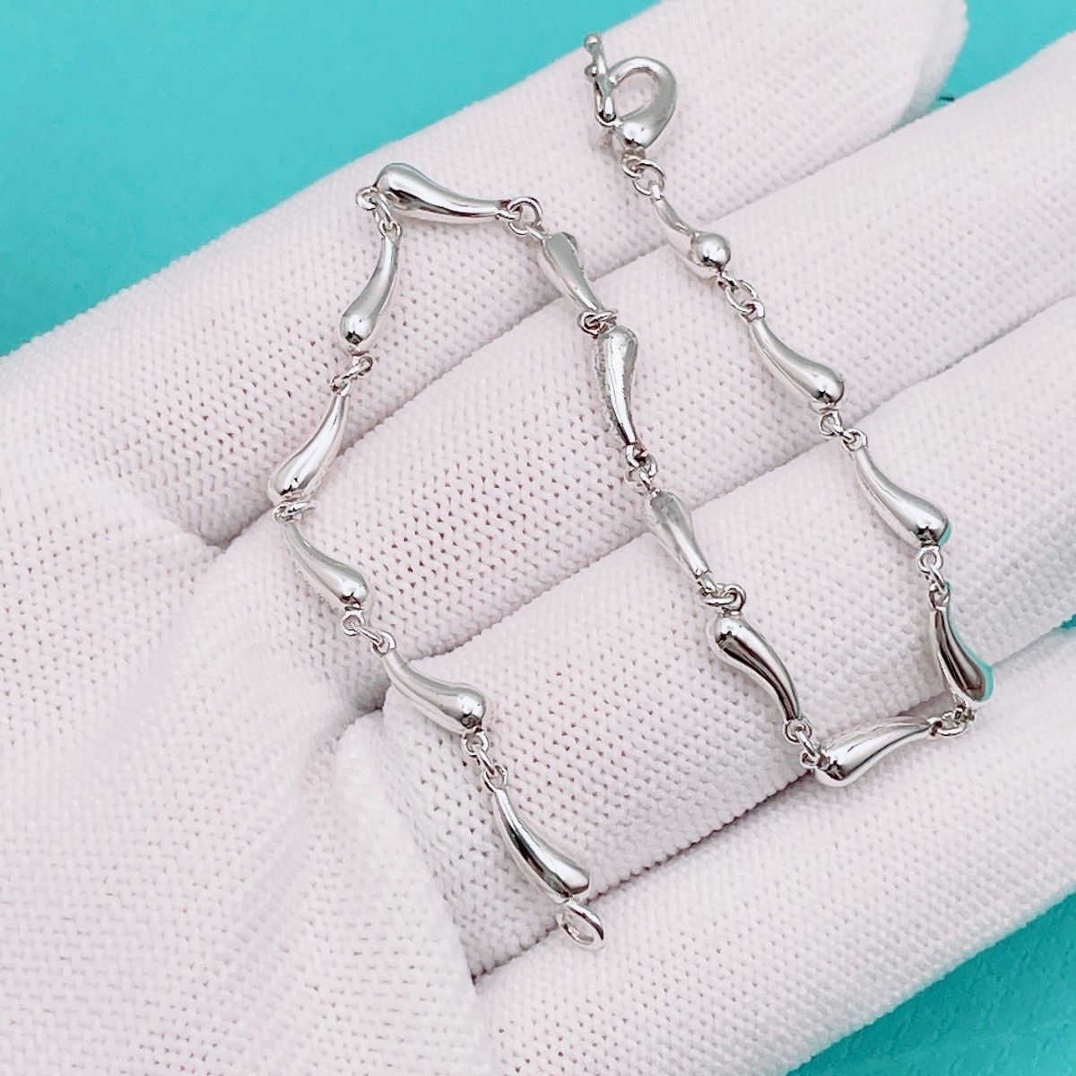 ◇ティファニー◇新品仕上済 Tiffany&Co. ティアドロップ ブレスレット