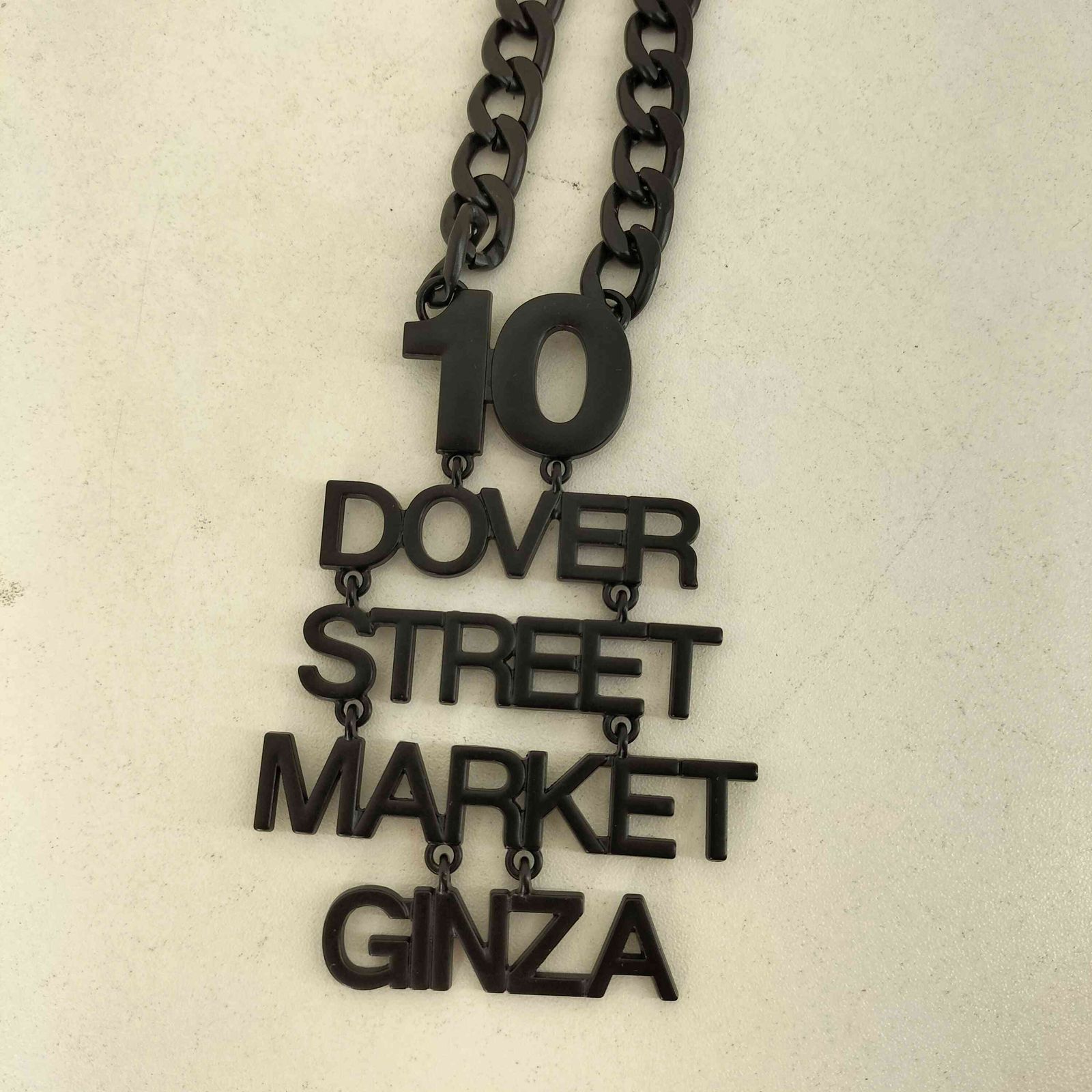 ドーバーストリートマーケット DOVER STREET MARKET ロゴデザイン