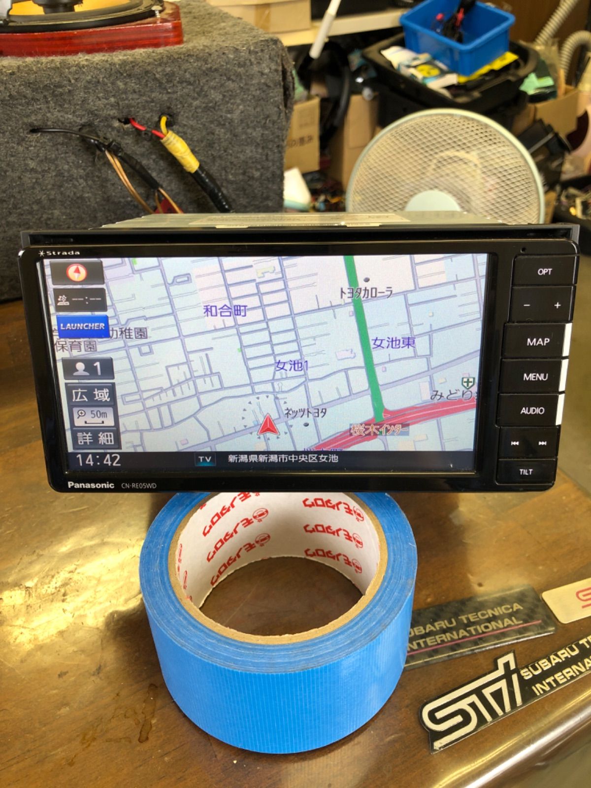 カーナビ panasonic CN-RE05WD DVD 地デジ Bluetooth