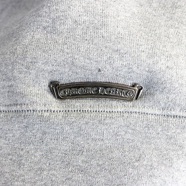 CHROME HEARTS 銀座店 クロムハーツ Y NOT セメタリークロスパッチ プルオーバー 裏起毛 パーカー メンズ size:M グレー 103727 CHROME HEARTS 銀座店 クロムハーツ Y NOT セメタリークロスパッチ