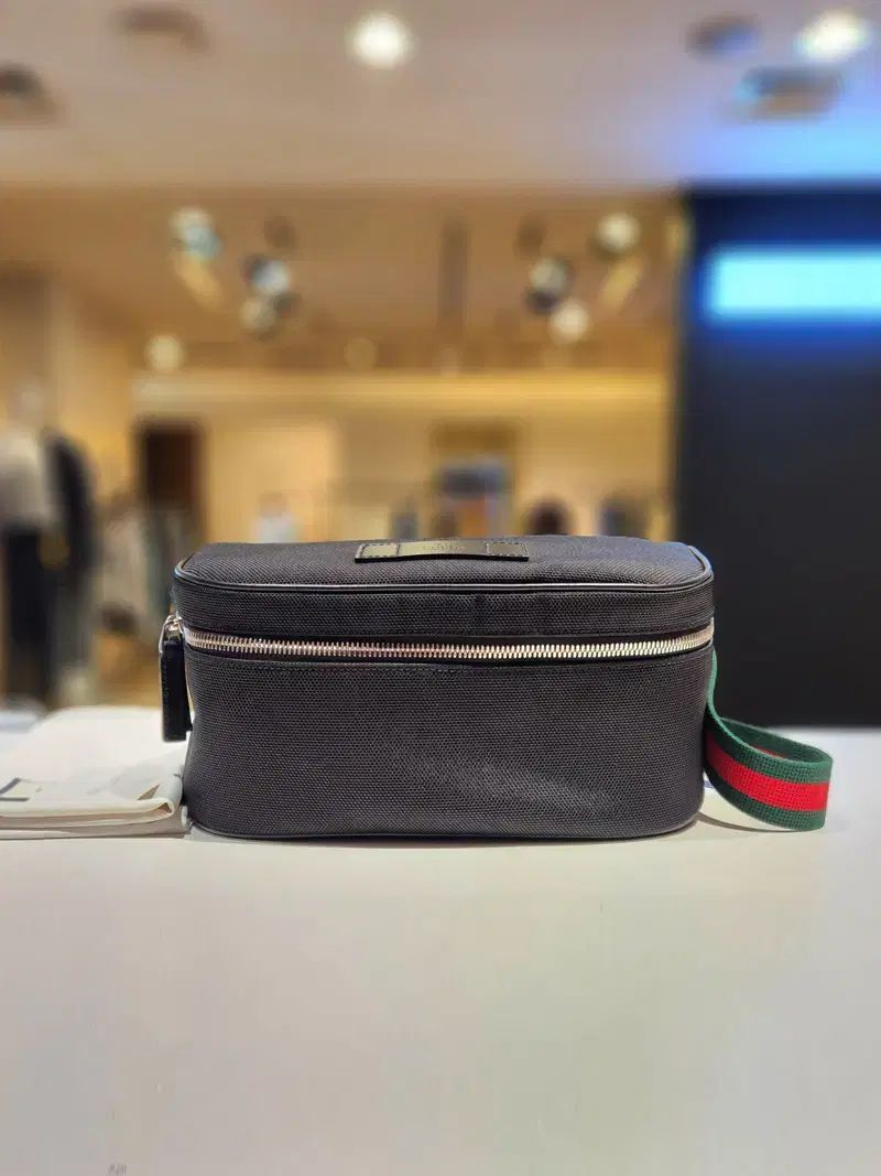未使用 HERMES エルメス 22ss アノラックジャケット ブルゾン ハーフ