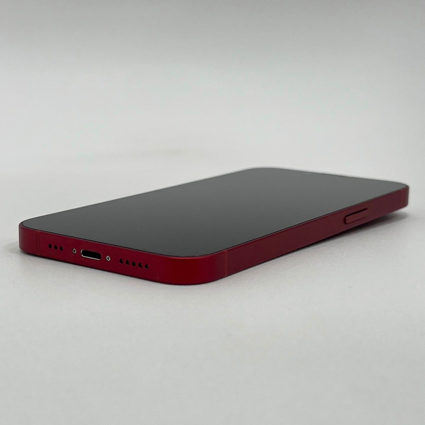 美品】iPhone13 128GB レッド SIMフリー - メルカリ