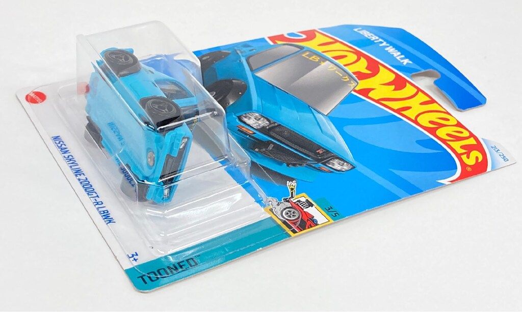 MATTEL HOTWHEELS TOONED 3/5 HXR17 日産 スカイライン 2000GT-R LBWK
