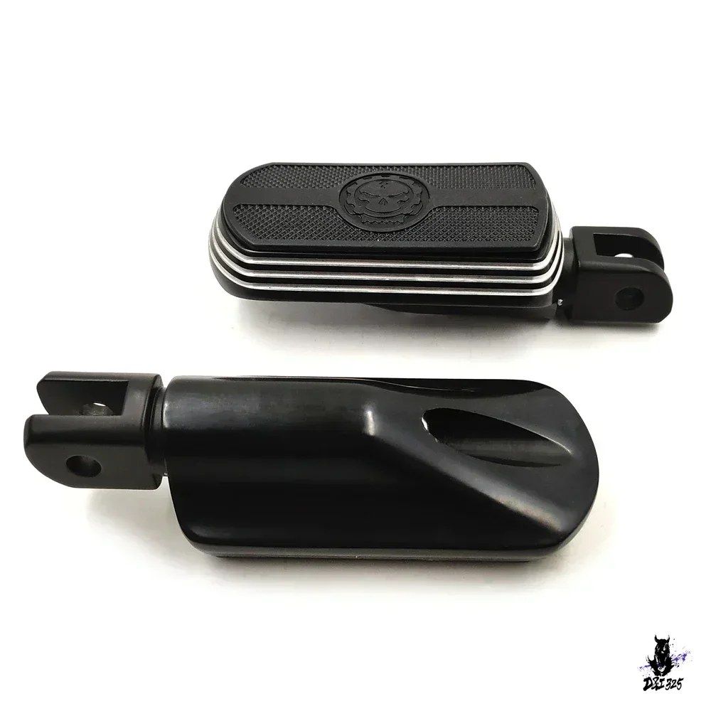 ハーレー FXBB/FXBR/FXBRS/FXLR 用 バイク スカル ラバーフットペグ