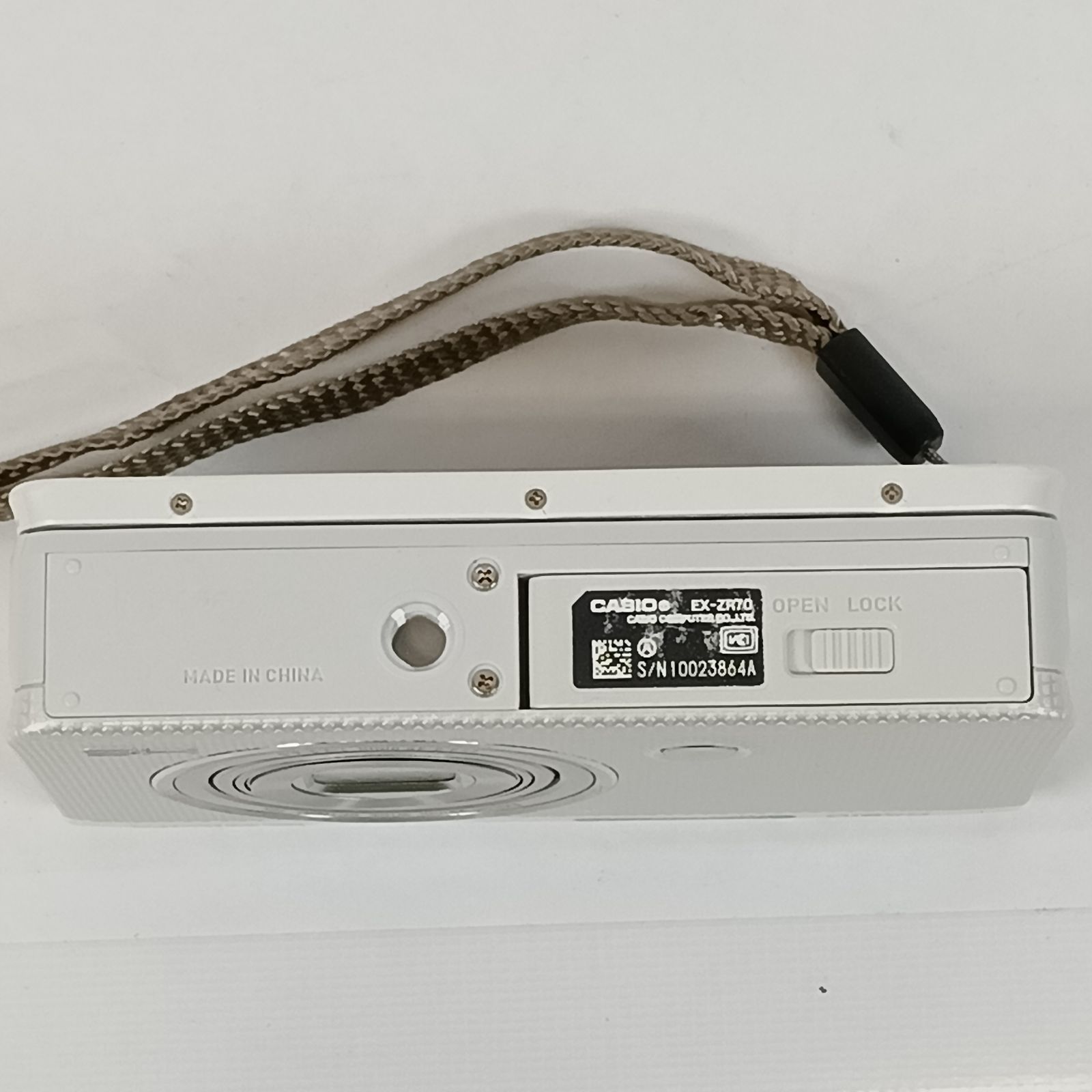 美品 動作品 CASIO カシオ EXILIM EX-ZR70 ホワイト 自撮り デジカメ