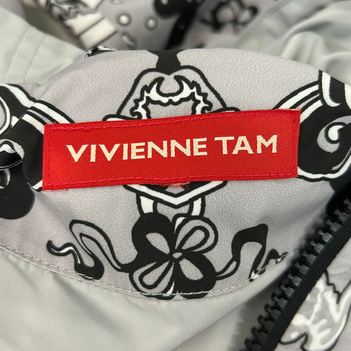 VIVIENNE TAM(ヴィヴィアンタム) ブルゾン サイズ42 L レディース美品