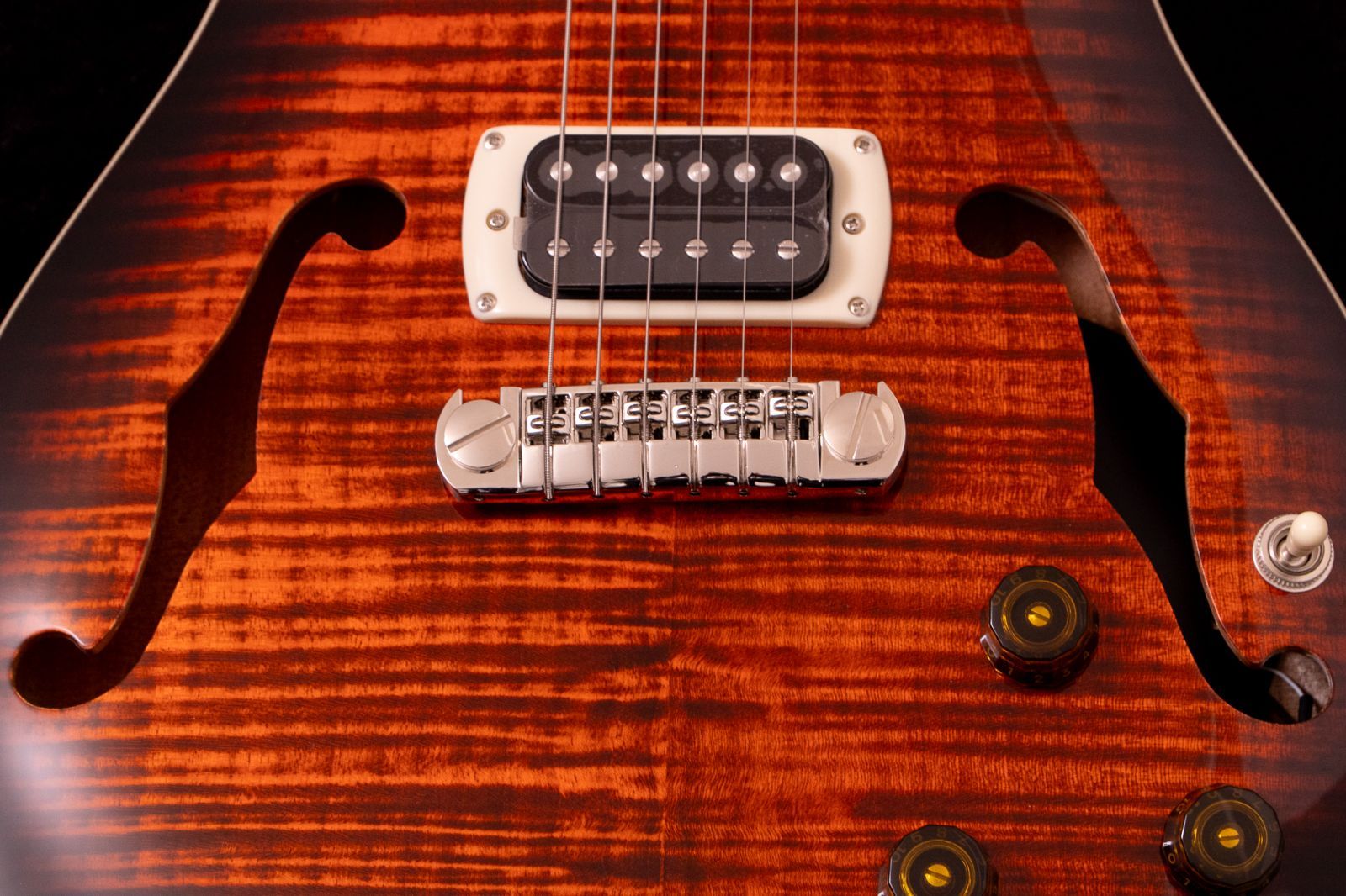 【new】Paul Reed Smith(PRS) / SE HollowbodyⅠPiezo Orange Tiger Smokeburst 3,075kg #I011459【TONIQ横浜】
