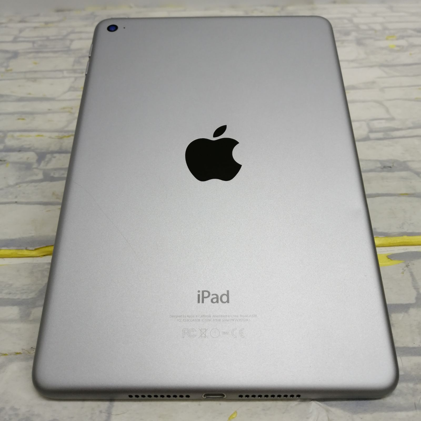 動作品】iPad mini 4 128GB シルバー mk9n2j/a - メルカリ