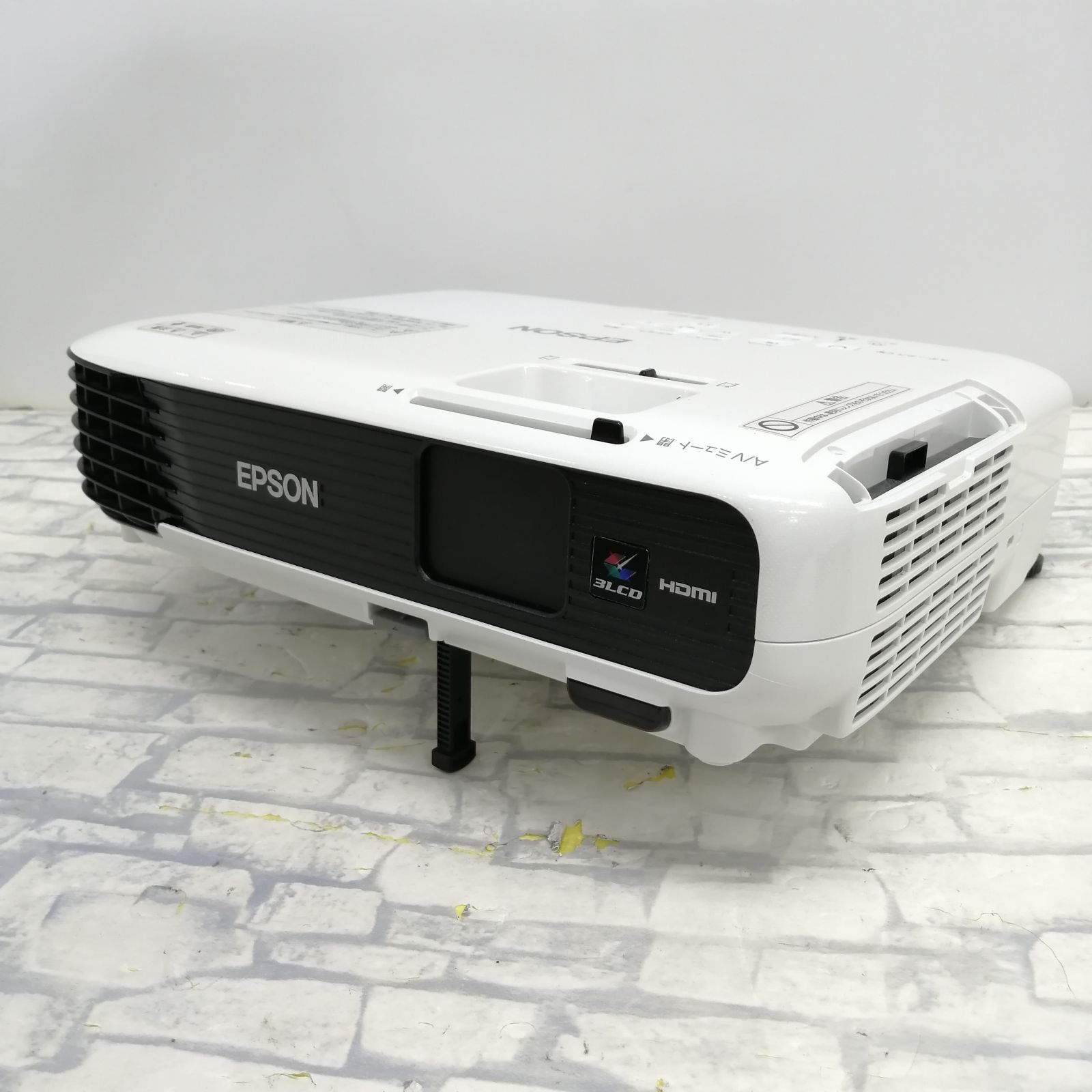動作品】EPSON プロジェクター eb-s04 M2442-hkky4 - メルカリ
