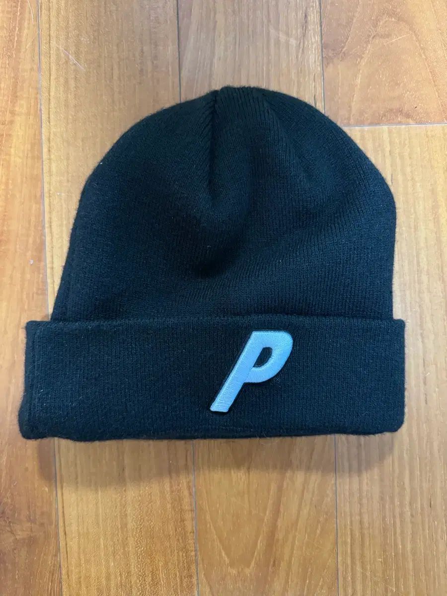 パレス NEW ERA ビーニー
