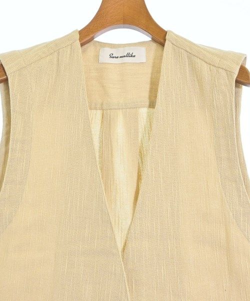 Sara mallika ベスト レディース 【古着】【中古】【送料無料】 - メルカリ