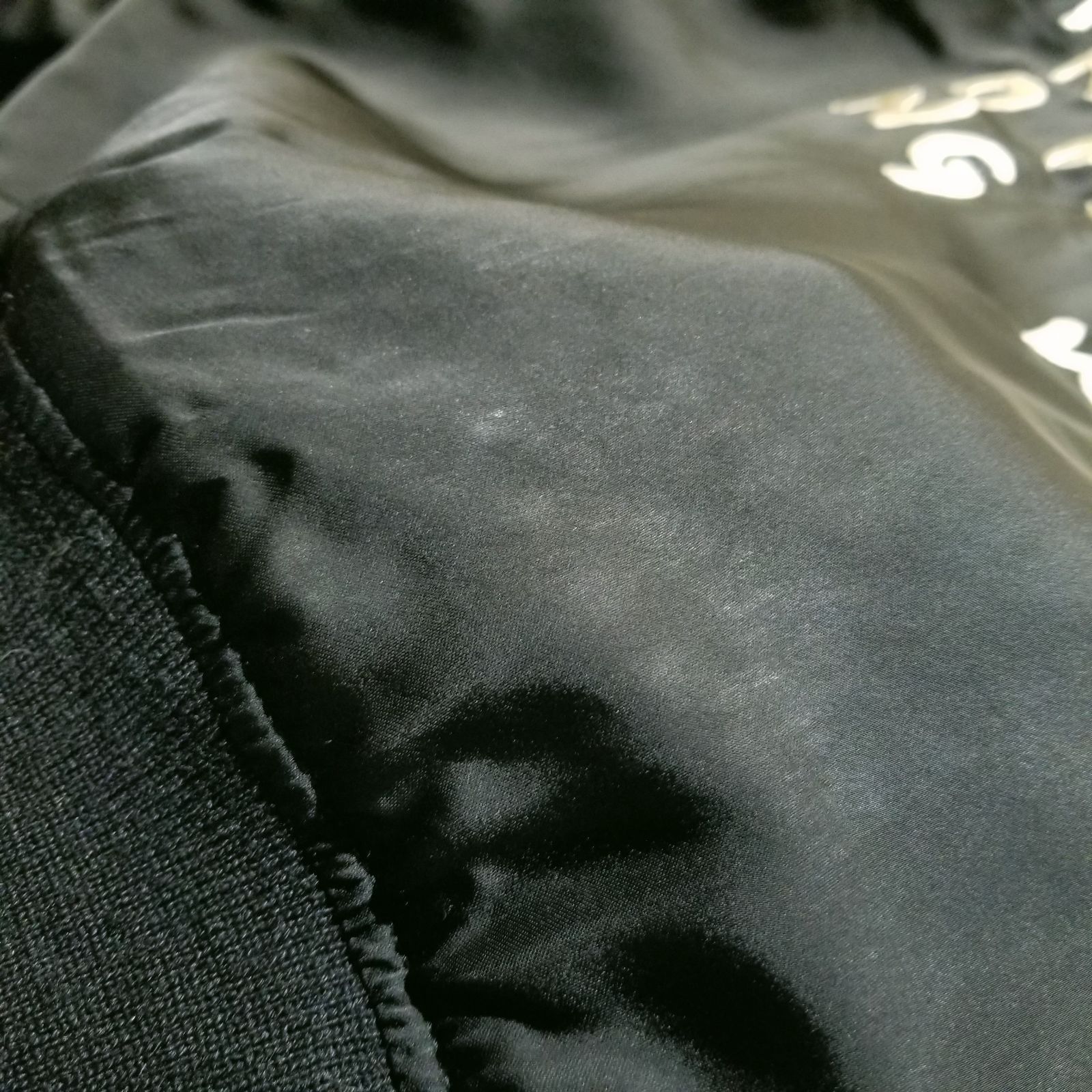 COMME des GARCONS 24aw 青山オリジナル × 港商 捻れ スカジャン L