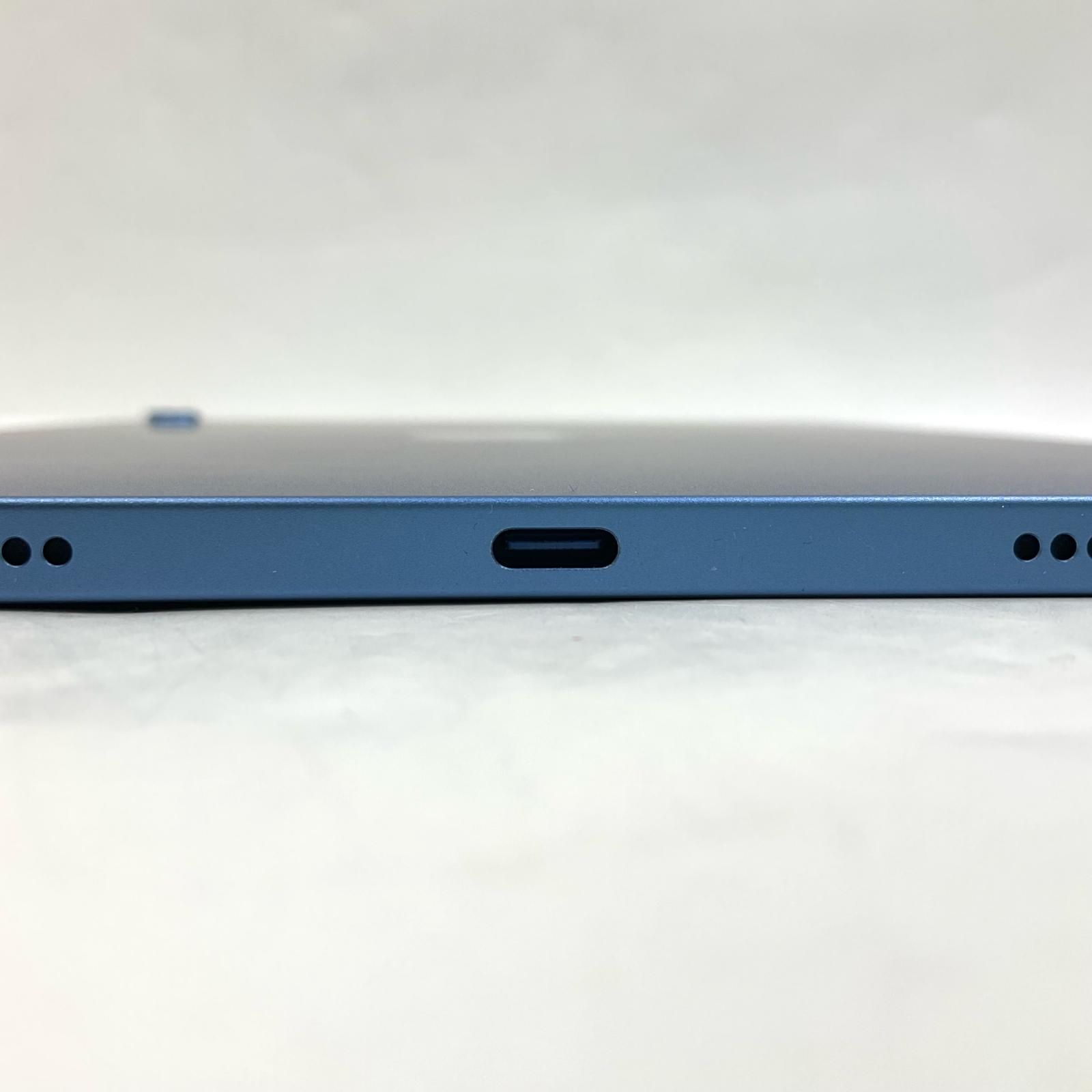 iPad A16 11インチ 128GB ブルー Wi-Fi 美品 - メルカリ