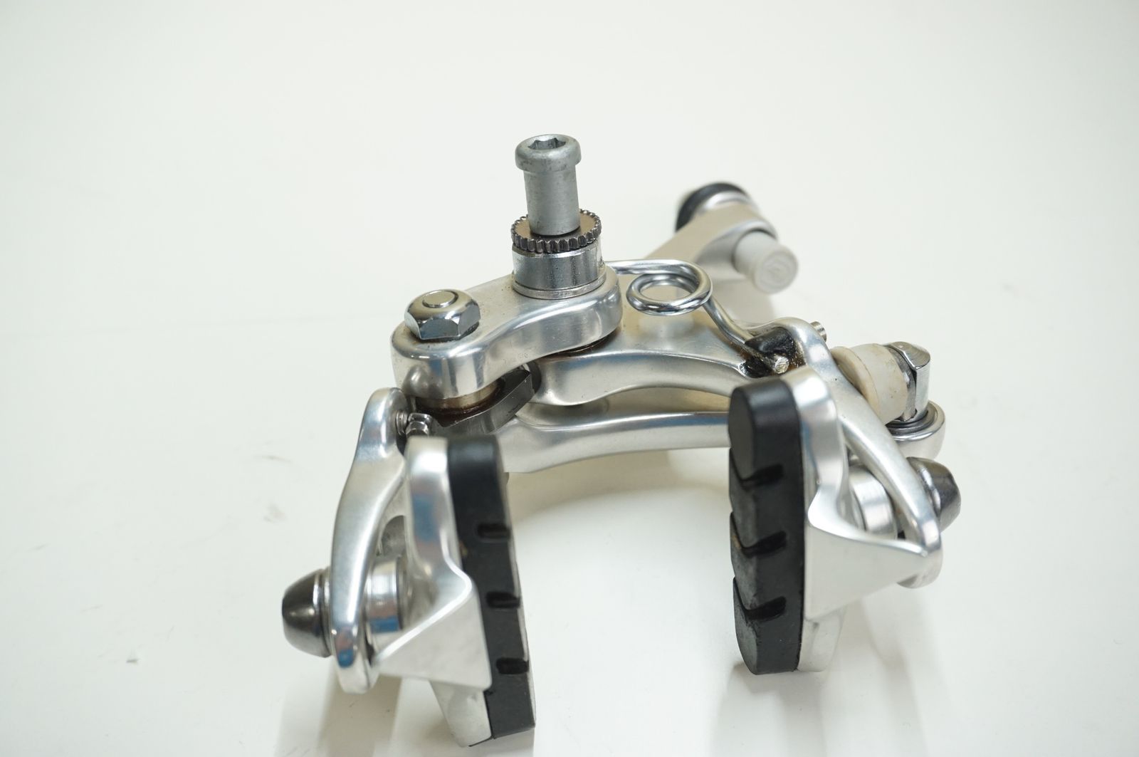 【希少】Campagnolo chorus ブレーキキャリパー　グレー　欠品あり CAMPAGNOLO 「カンパニョーロ」 CHORUS キャリパーブレーキ / 大宮店