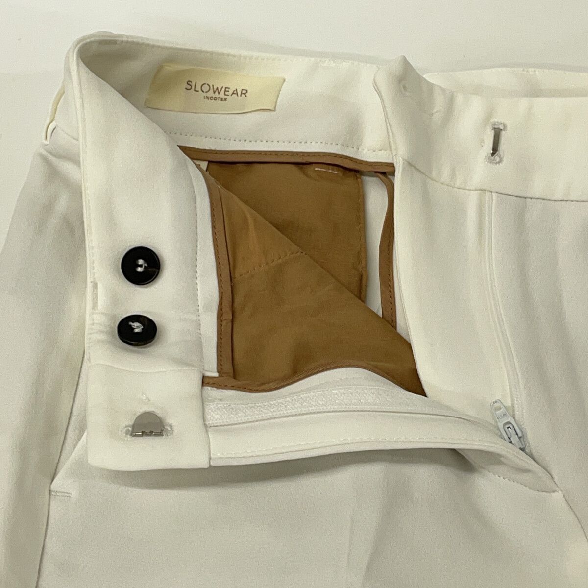 INCOTEX インコテックス SLOWEAR ホワイト センタープレスパンツ 38