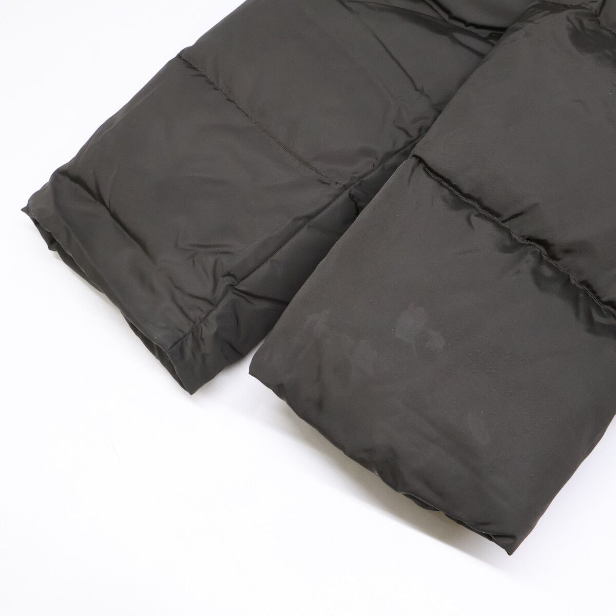 MONCLER モンクレール VIBURNUM 裾フリル ダウン 1 - メルカリ