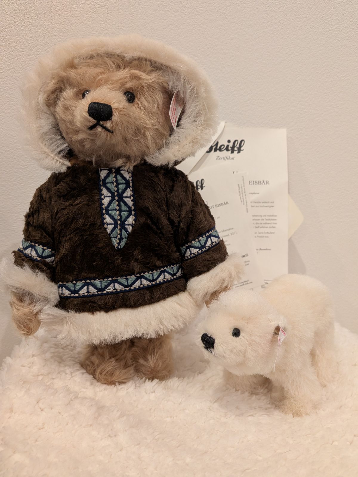 【みなみ】 Steiff エスキモーベアとペンギン 世界1500体限定品 Steiff 2011 エスキモー ポーラーベア シュタイフ 限定 テディベア