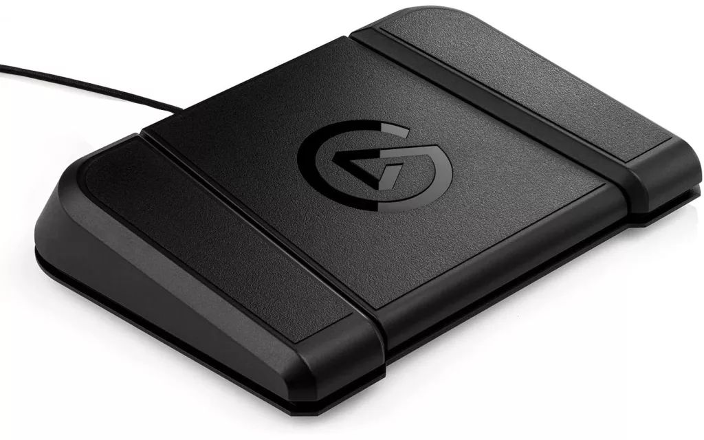 Elgato STREAM DECK PEDAL 本体【完品】 中古】PCハード フットペダル型コントローラ Elgato Stream Deck Pedal