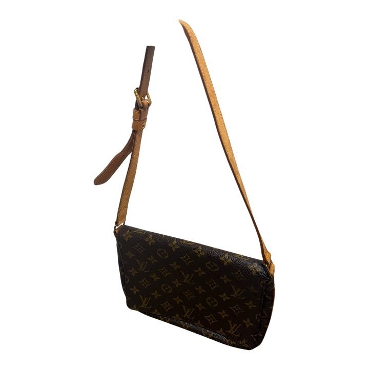 Louis Vuitton ルイ ヴィトン モノグラム ミュゼットタンゴロング 美品】LOUIS VUITTON ルイヴィトン モノグラム ミュゼット・タンゴ