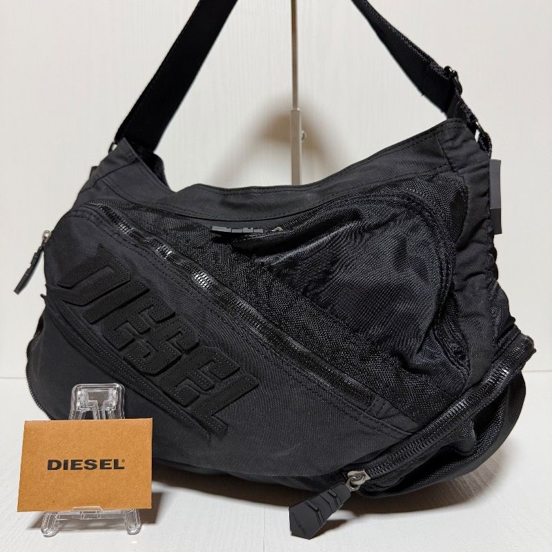 DIESEL ギミック ショルダーバッグ マルチzip ブラック Y2K 