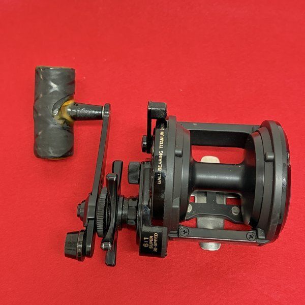SHIMANO シマノ トライトン スピードマスター TSM3 FS 両軸リール