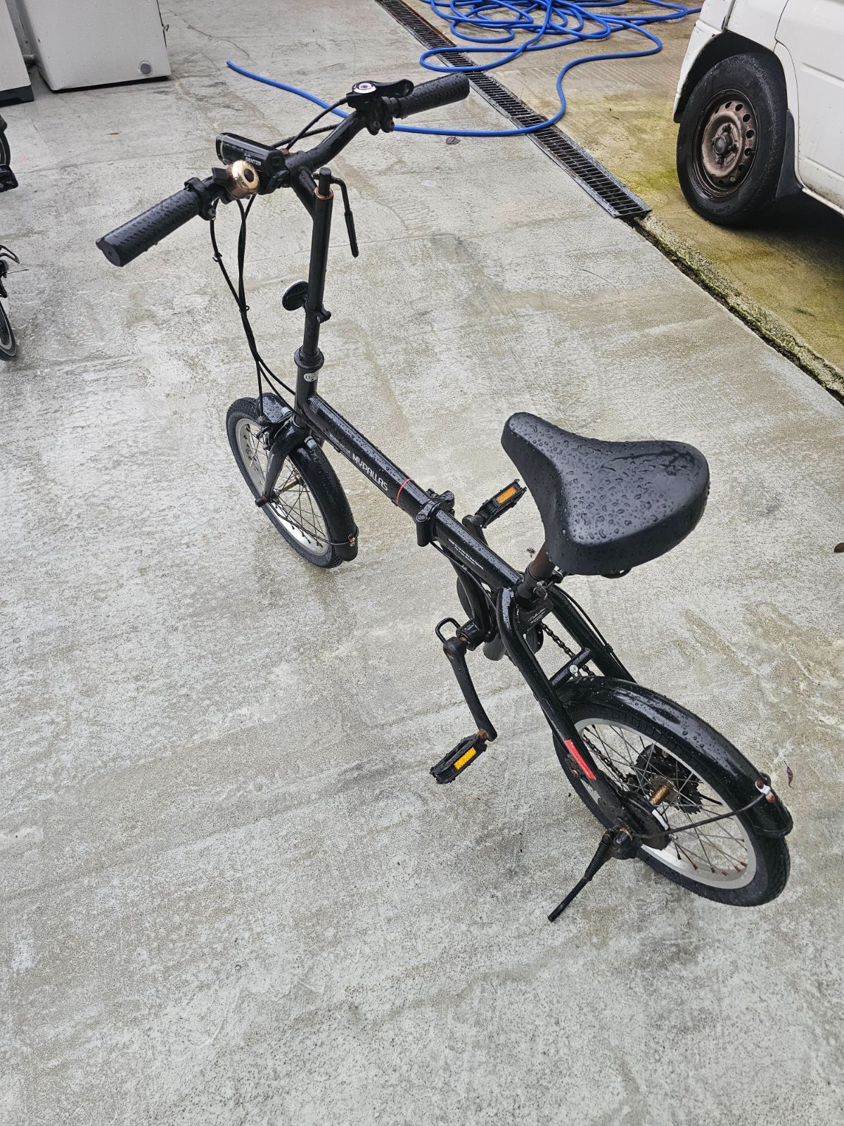 折りたたみ自転車 20インチ 福岡県引取限定 福岡限定】折りたたみ自転車 20インチ 6段変速 ブラック - メルカリ