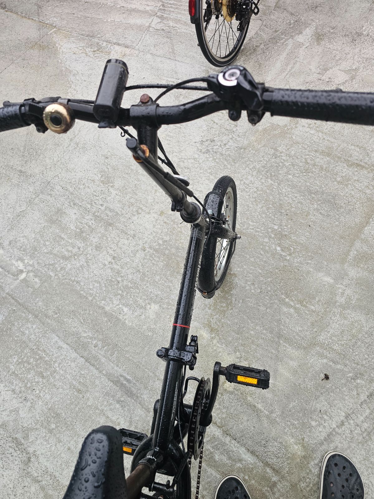 折りたたみ自転車 20インチ 福岡県引取限定 福岡限定】折りたたみ自転車 20インチ 6段変速 ブラック - メルカリ