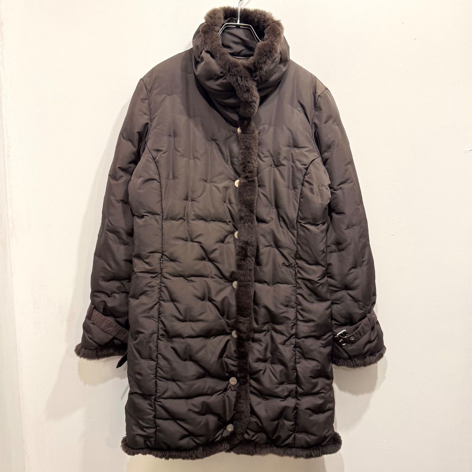 MAXMARA WEEKEND LINE ダークブラウン ダウンコート MaxMara WEEKEND LINE ダウンコート ファー付き ブラウン 【送料込み