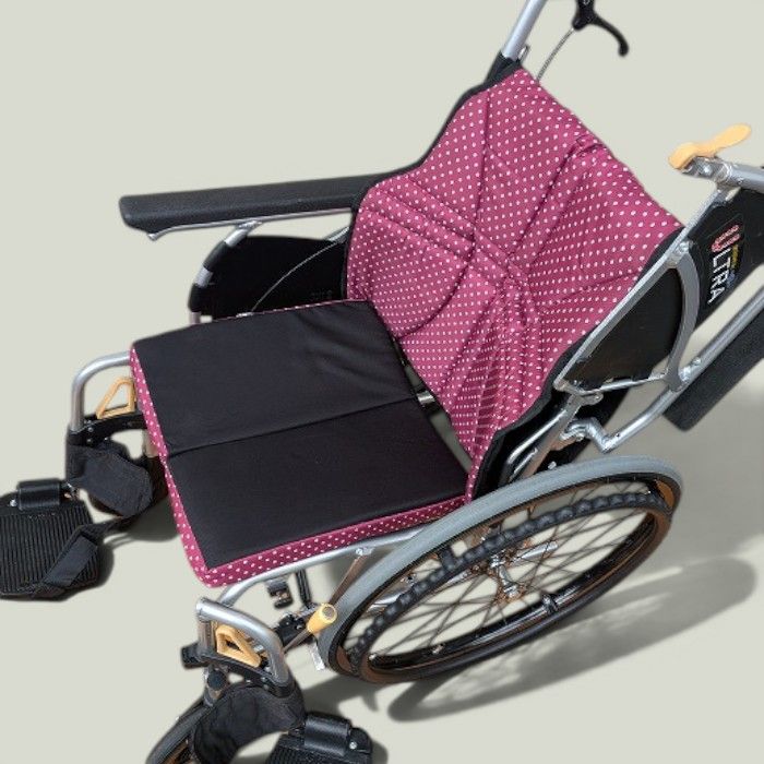 送料無料　レッグサポート代用品　日進医療器　多機能自走式車いす　ウルトラ　NA-U2W　km-26-0701-06