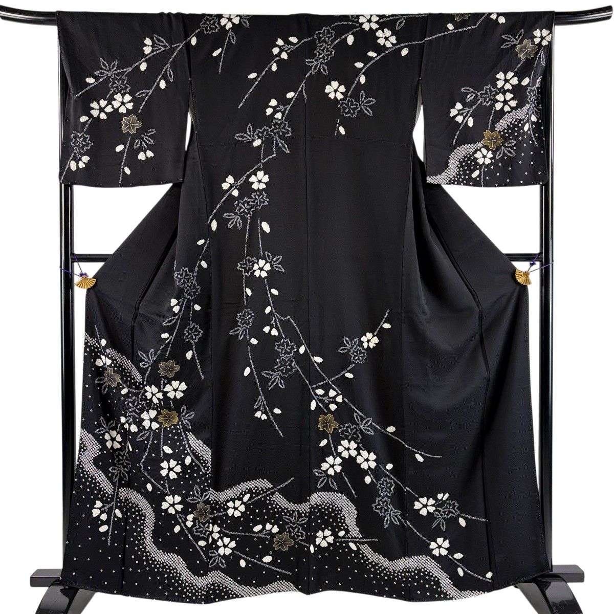訪問着 身丈161cm 裄丈68.5cm L 袷 桜 霞 金彩 絞り 黒 正絹 秀品