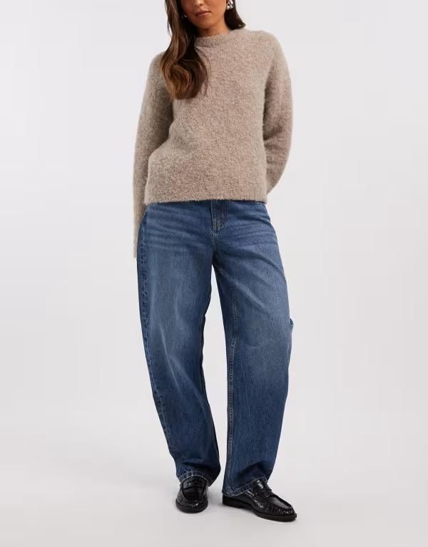 エイソス レディース ボトムス デニムパンツ ジーンズ ASOS DESIGN slim barrel jeans in mid MID BLUE ブルー
