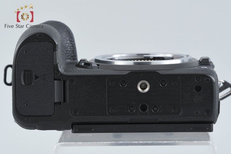 中古】Nikon ニコン Z6II ミラーレス一眼カメラ 元箱付き - メルカリ