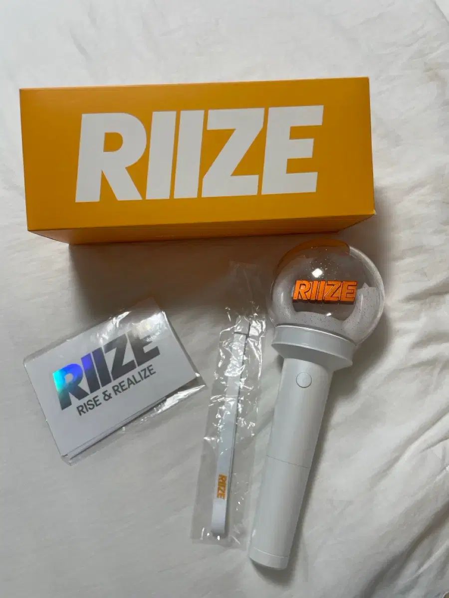 RIIZE OFFICIAL ライズ 公式ペンライト ペンライト : FANLIGHT | 公式