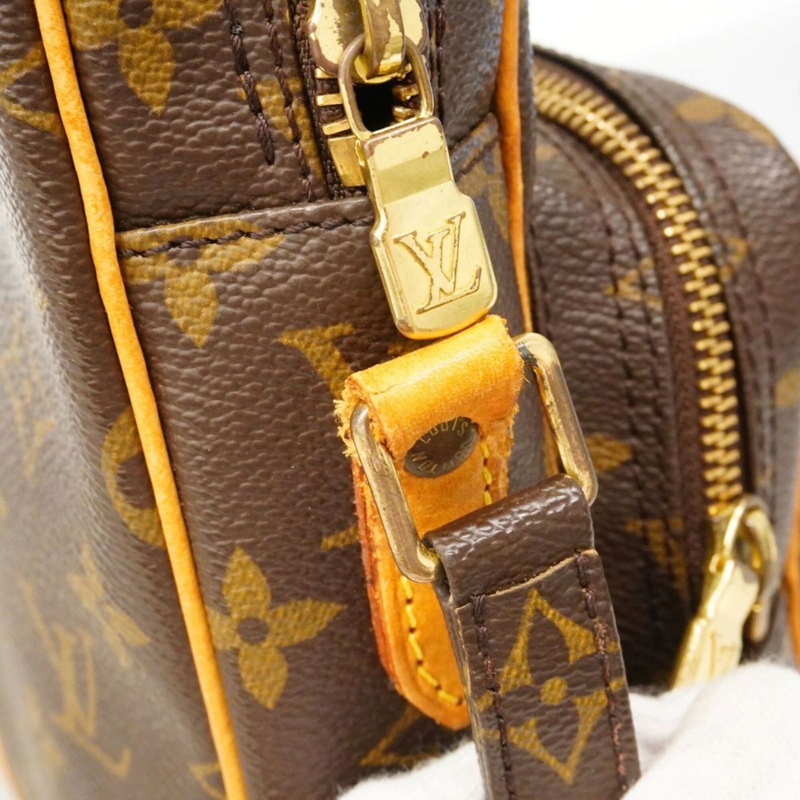 ルイ・ヴィトン(Louis Vuitton) ルイ・ヴィトン ショルダーバッグ 