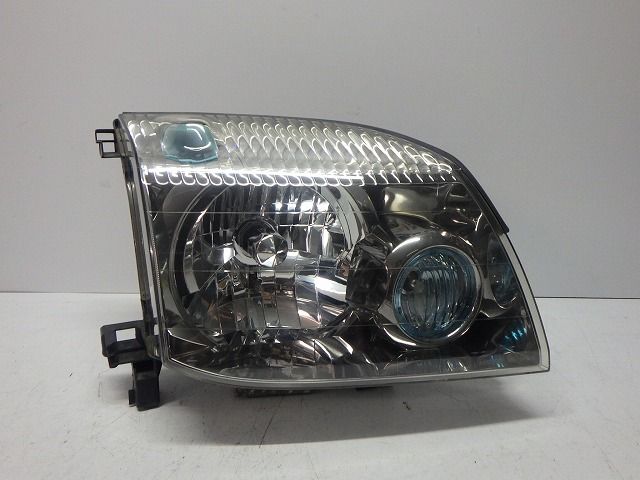 エクストレイル 右ヘッドライト HID キセノン 前期 T30 NT30 1670 イ