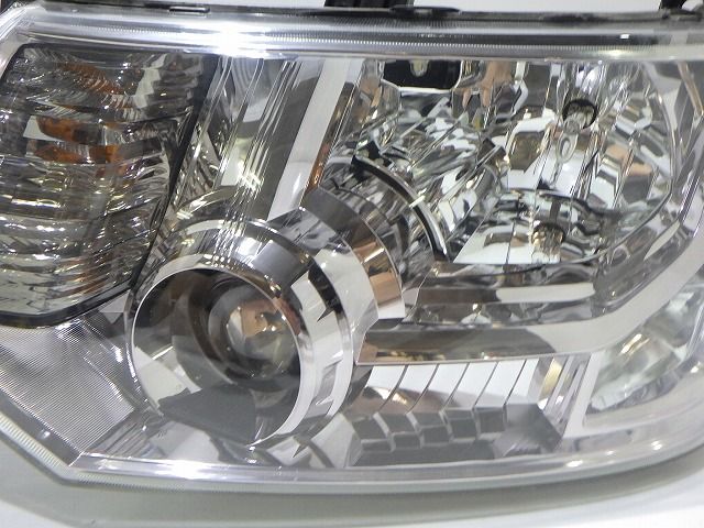 デリカD5 ヘッドライト左右 HID CV1W CV2W CV4W CV5W 前期 100-87918