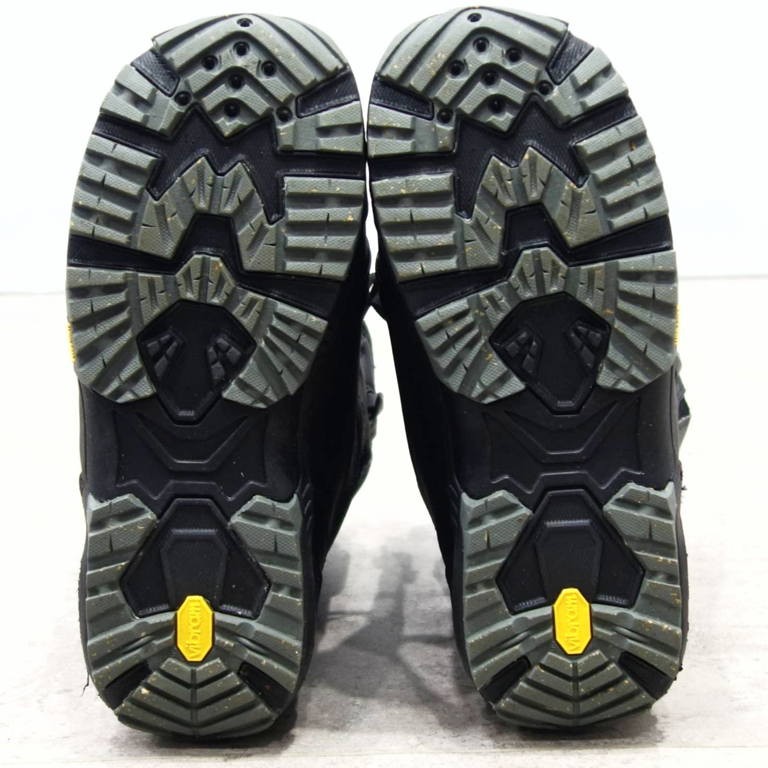 美品 バートン BURTON スノーボード ブーツ ツーリスト Tourist - メルカリ