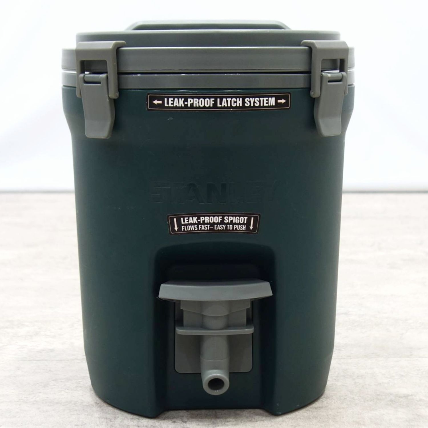 スタンレー STANLEY ウォータージャグ 3.8L キャンプ イベント バー 