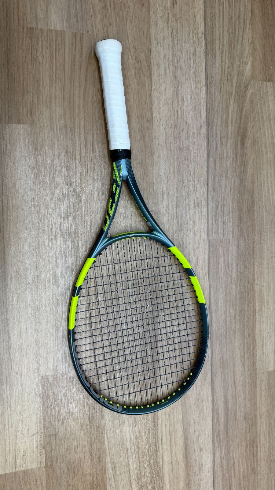 バボラ Babolat Pure Aero ピュア アエロ グリップ2 - メルカリ