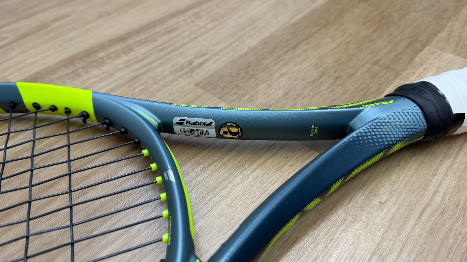 お*ん様 バボラ ピュアアエロチーム グリップ2 BABOLAT DIADORA バボラ Babolat Pure Aero ピュア アエロ グリップ2 - メルカリ
