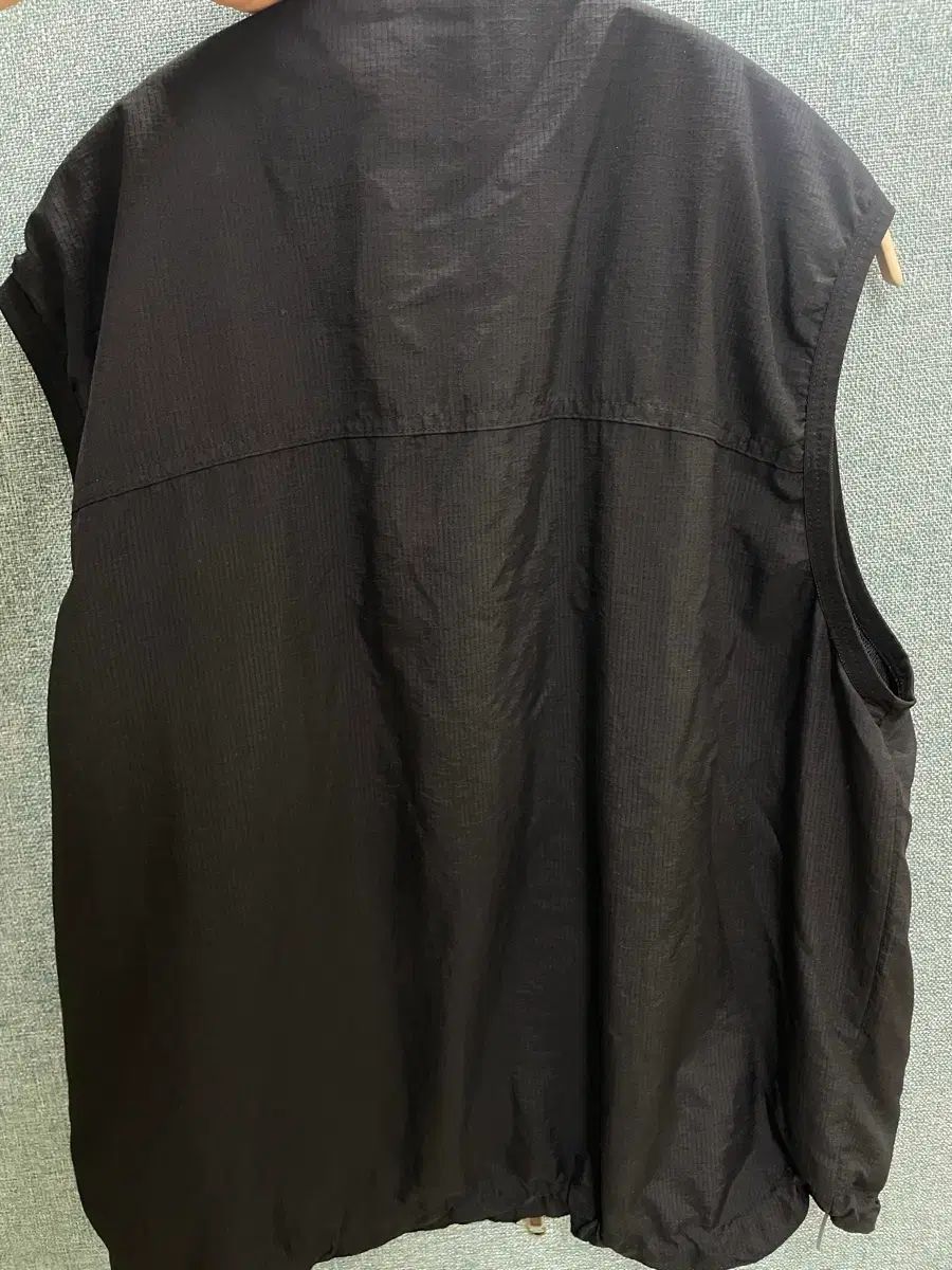 ナイキ ACG ベスト ブラック ACG NIKE ブラック ブラックリップス
