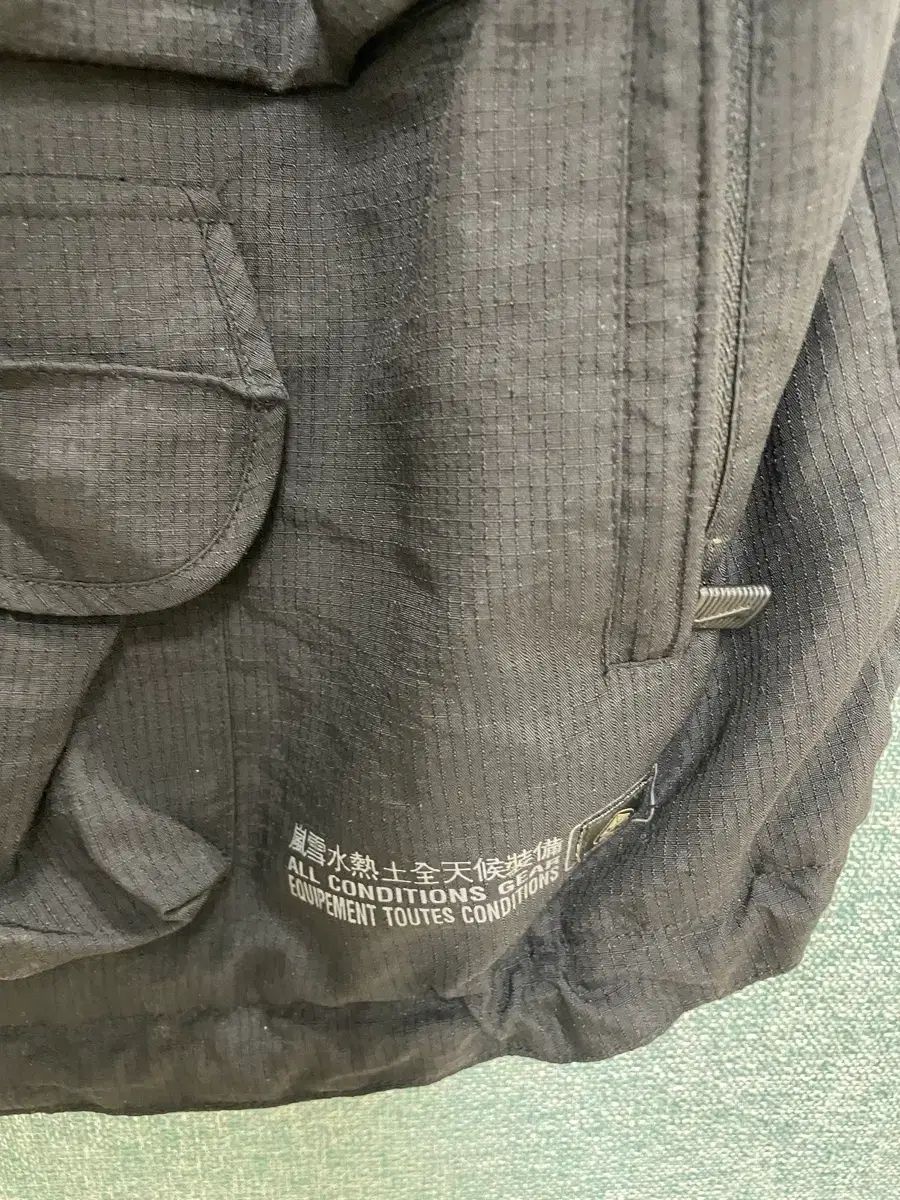 ナイキ ACG ベスト ブラック ACG NIKE ブラック ブラックリップス