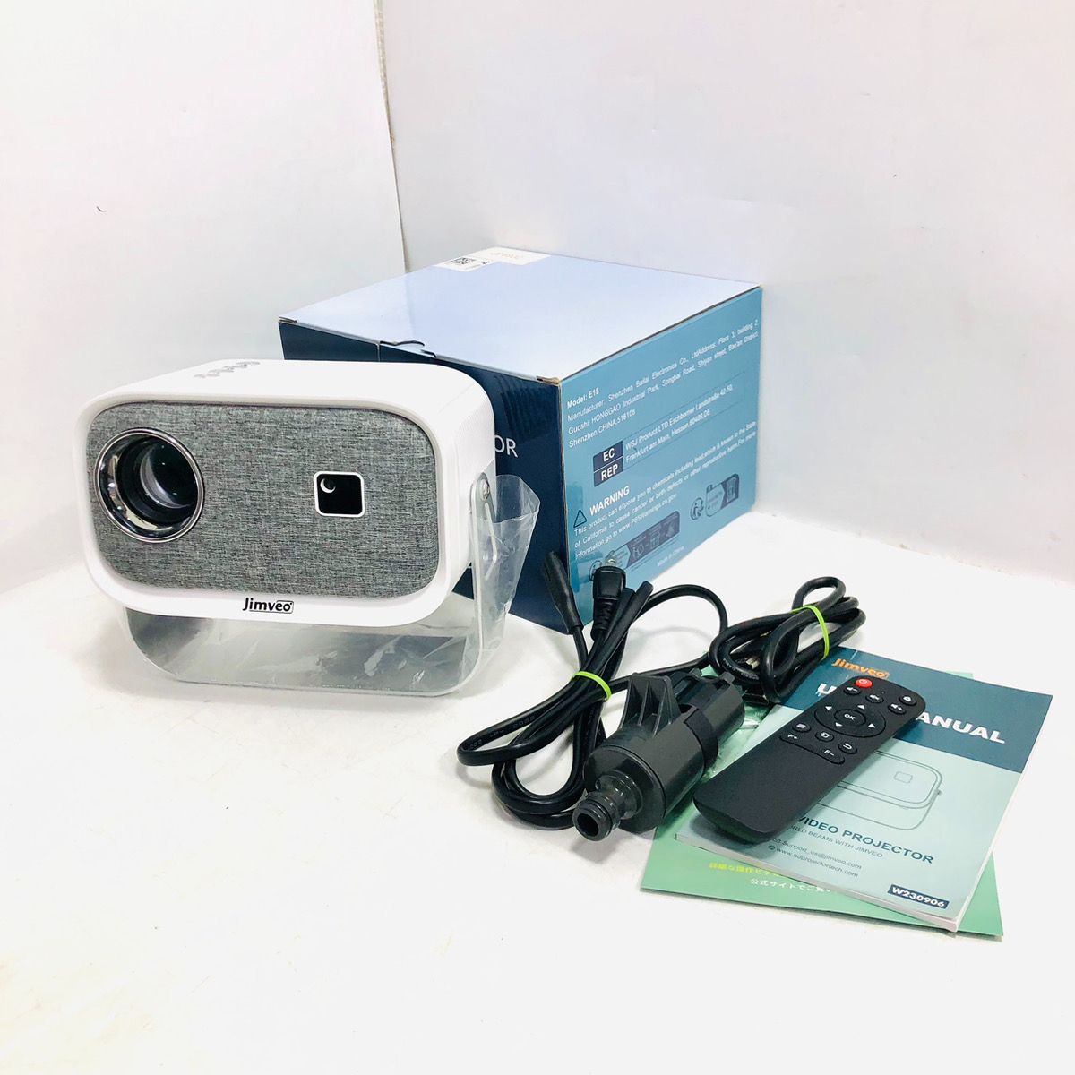 Jimveo ジムベオ E18 Mini Video Projector プロジェクター - メルカリ