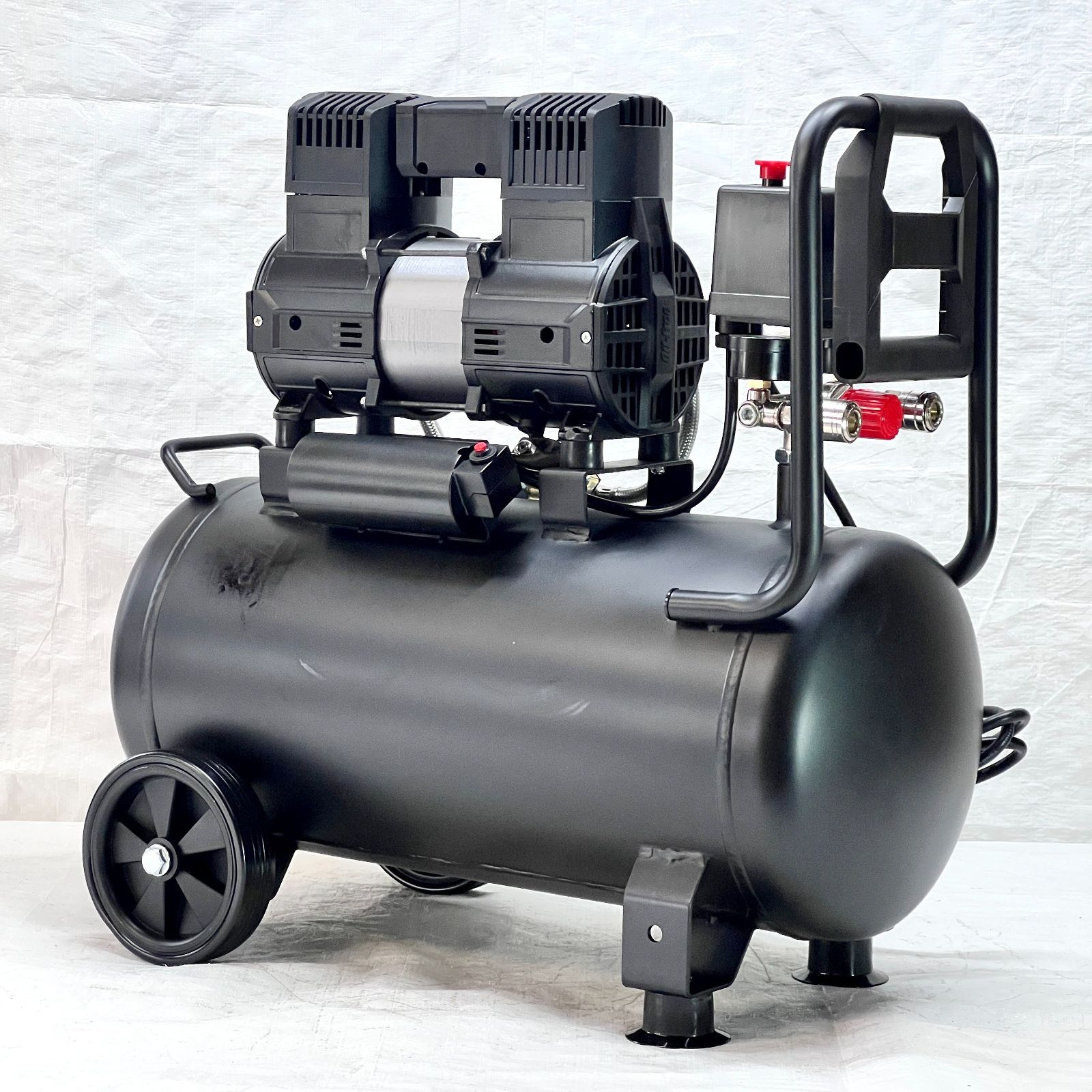 【展示品】 エアー コンプレッサー 100V 30L 最大圧力0.8MPa 静音 小型 AL2-1300A1-1030 【1797】