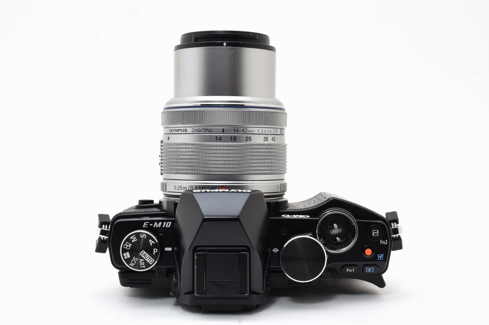 返品保証】☆良品☆オリンパス OLYMPUS OM-D E-M10 レンズキット 14